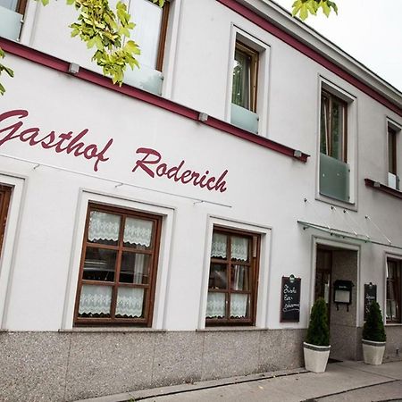 Gasthof Roderich Hotel Langenzersdorf Extérieur photo