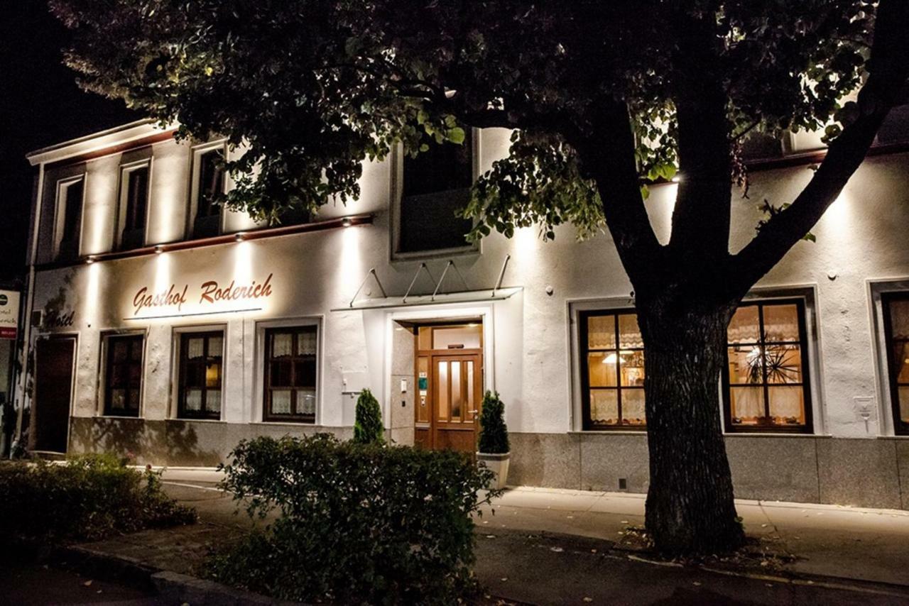 Gasthof Roderich Hotel Langenzersdorf Extérieur photo