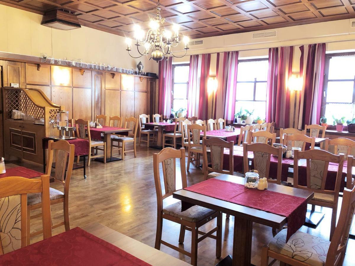 Gasthof Roderich Hotel Langenzersdorf Extérieur photo